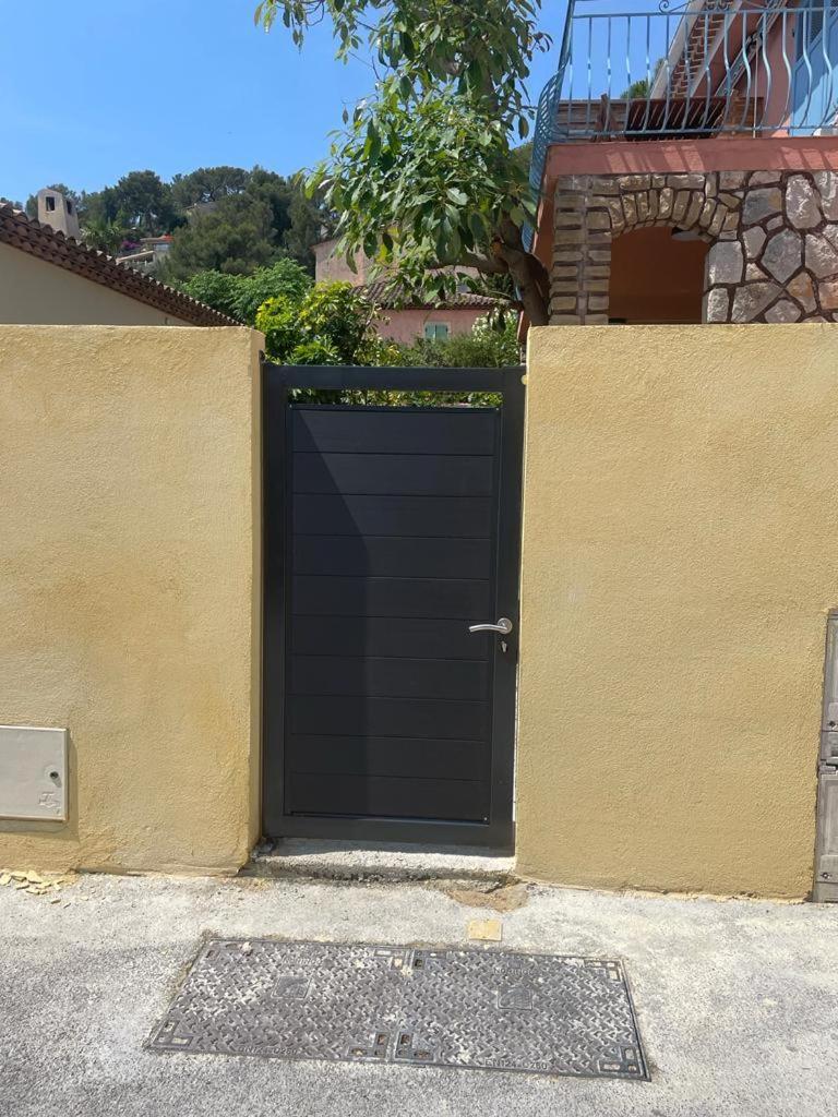 Beaux Appartements 3 Pieces Avec Espaces Exterieurs Et Parking - Proche Plage Hyeres Ngoại thất bức ảnh